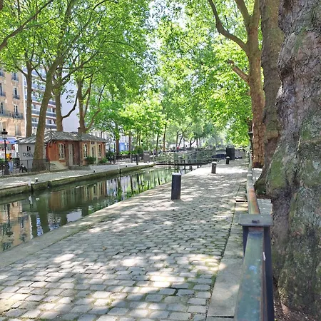 Studio De Charme Sous Les Toits De Paris