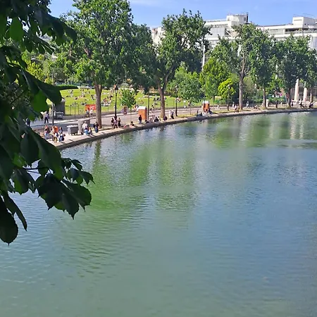 Studio De Charme Sous Les Toits De Paris
